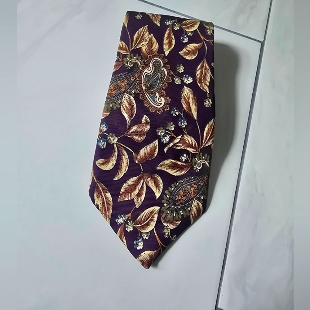 Vintage Purple and Gold Classic Tie